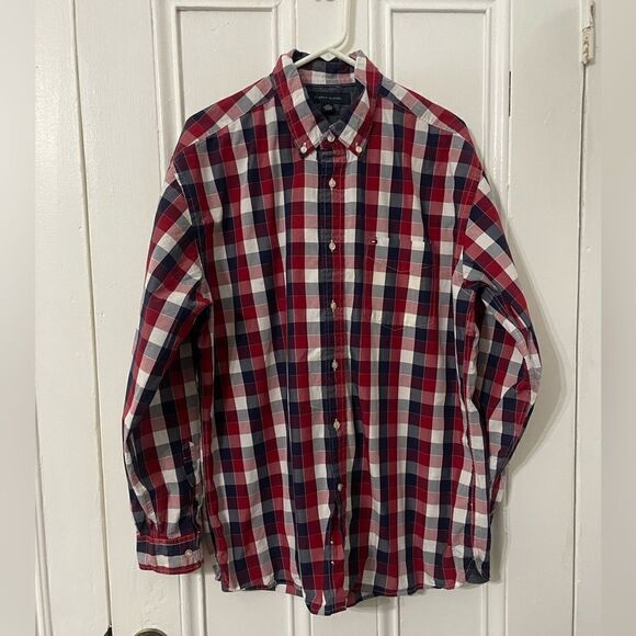 Tommy Hilfiger long sleeve button down - Picture 1 of 7